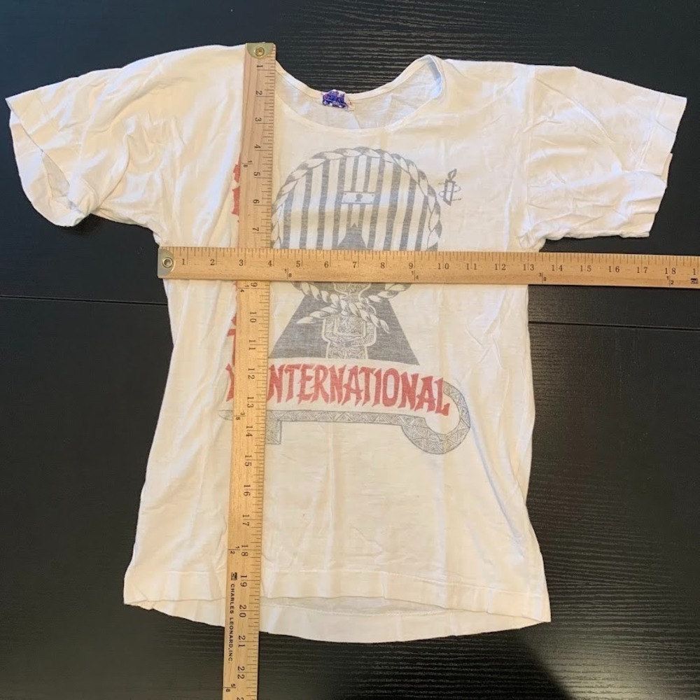 Vtg 80s Amnesty International Shirt Diamond Spun Rayon Single Stitch White 32 - Picture 8 of 8
